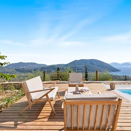 Elgian Luxury -private Pool & Sea View