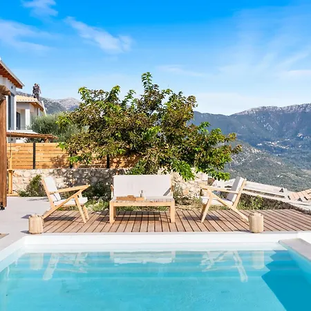 Villa Elgian Luxury -private Pool & Sea View *