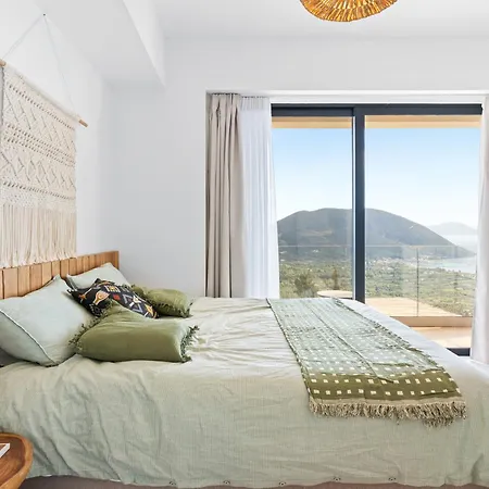 Elgian Luxury -private Pool & Sea View *