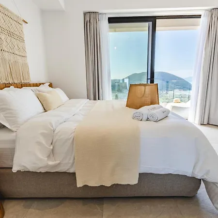 Elgian Luxury -private Pool & Sea View Villa *