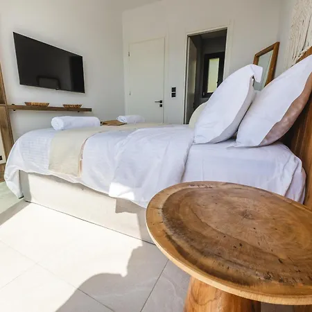 Elgian Luxury -private Pool & Sea View *