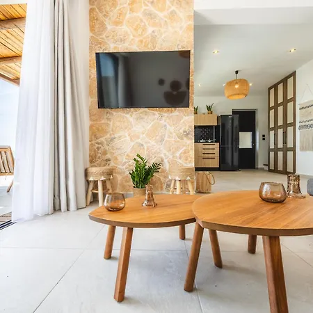 Villa Elgian Luxury -private Pool & Sea View Pondi