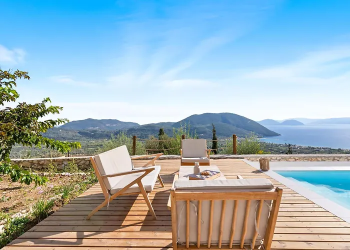 Elgian Luxury -private Pool & Sea View